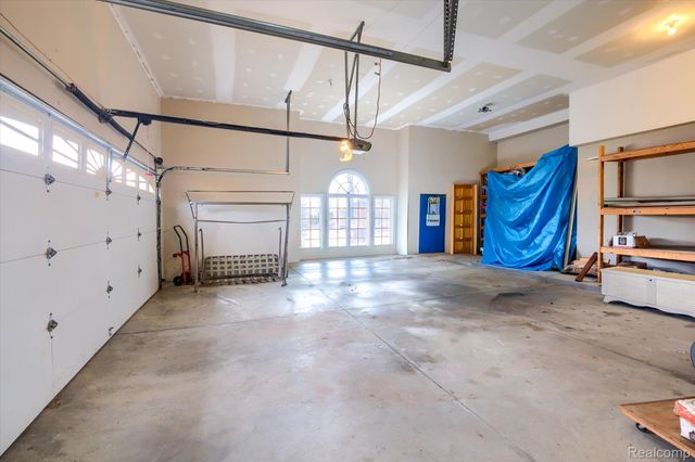 845 Oak Tree Lane, Lapeer Township, MI 48446