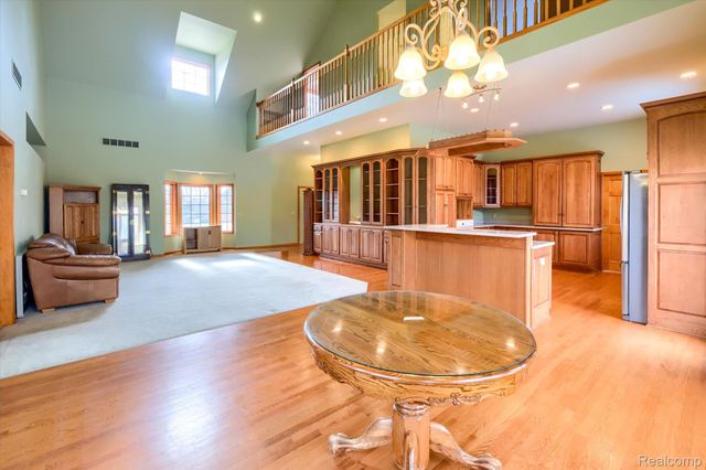 845 Oak Tree Lane, Lapeer Township, MI 48446