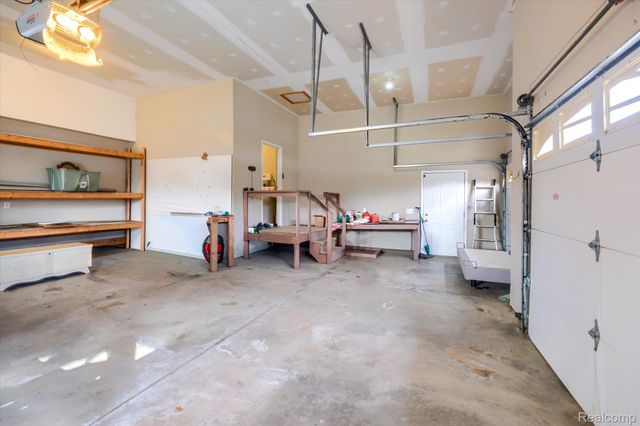 845 Oak Tree Lane, Lapeer Township, MI 48446