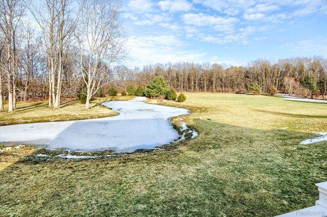 845 Oak Tree Lane, Lapeer Township, MI 48446