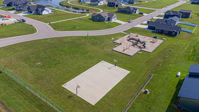 1233 Souththview Drive SW, Glyndon, MN 56547