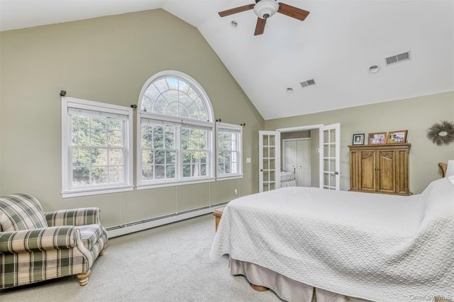 12 Canterbury Lane, Suffern, NY 10901