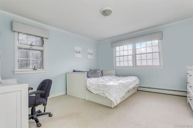 12 Canterbury Lane, Suffern, NY 10901