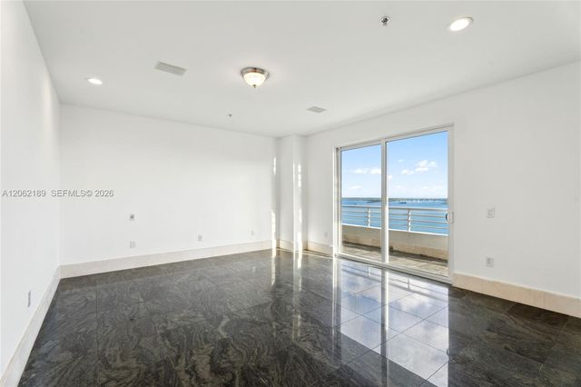 1402 Brickell Bay Dr 1601, Miami, FL 33131