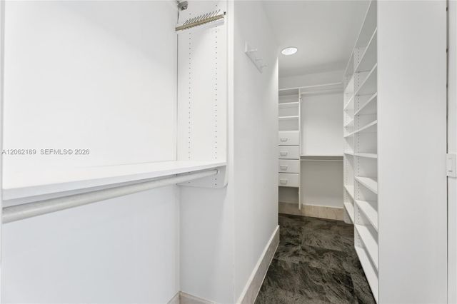 1402 Brickell Bay Dr 1601, Miami, FL 33131