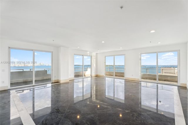 1402 Brickell Bay Dr 1601, Miami, FL 33131