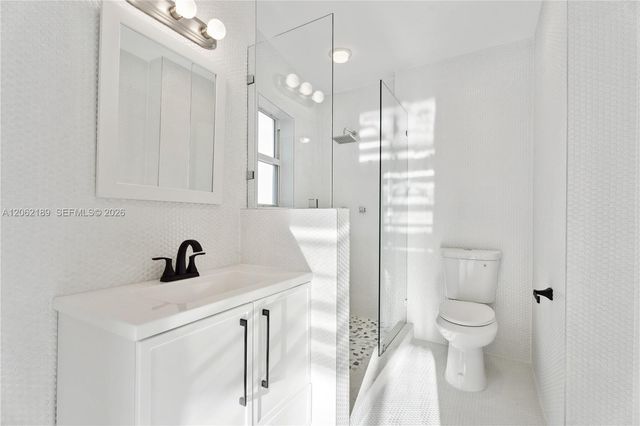 1402 Brickell Bay Dr 1601, Miami, FL 33131