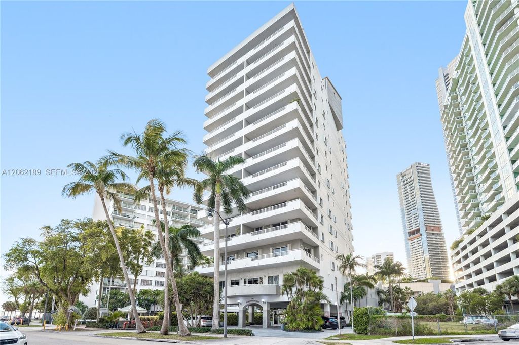 1402 Brickell Bay Dr 1601, Miami, FL 33131