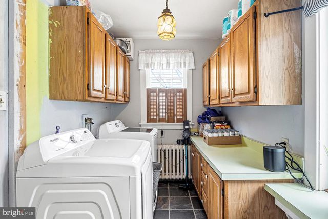 256 HAWTHORNE AVE, Haddonfield, NJ 08033