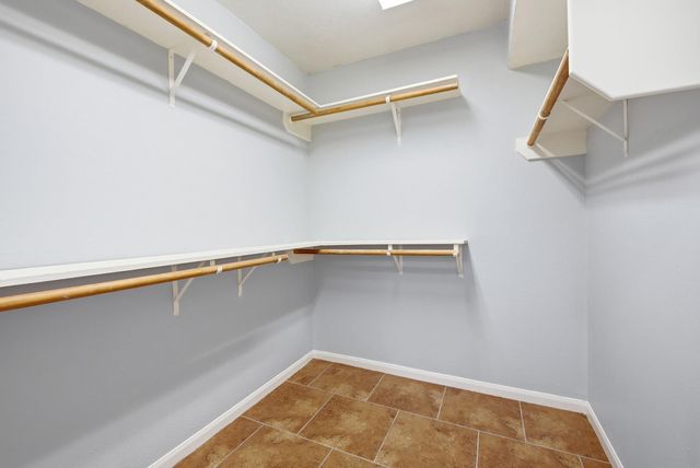 2415 Pintail Loop, College Station, TX 77845