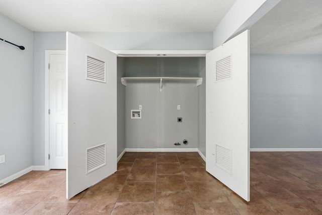 2415 Pintail Loop, College Station, TX 77845