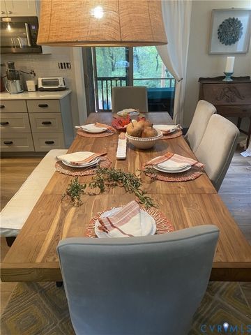 450 Newtown Rd, White Stone, VA 22578