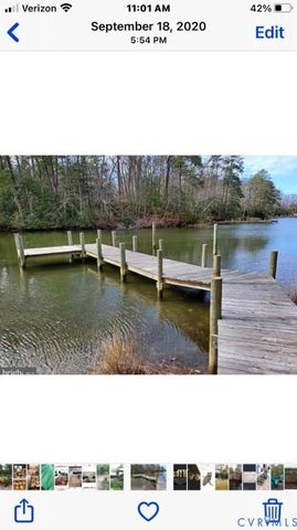 450 Newtown Rd, White Stone, VA 22578