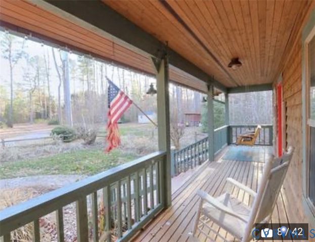 450 Newtown Rd, White Stone, VA 22578