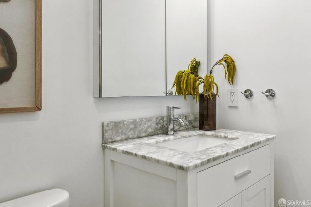 376 Union Street A, San Francisco, CA 94133