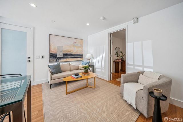 376 Union Street A, San Francisco, CA 94133