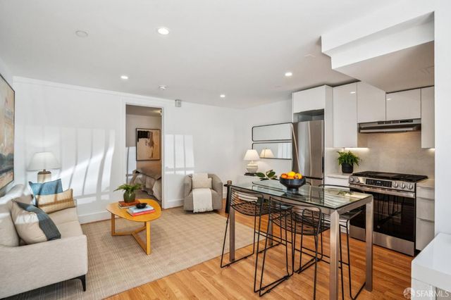 376 Union Street A, San Francisco, CA 94133