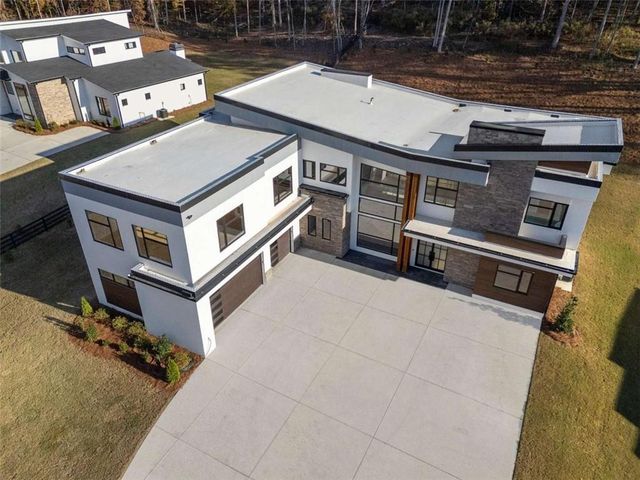 1678 Thomas Drive, Hoschton, GA 30548