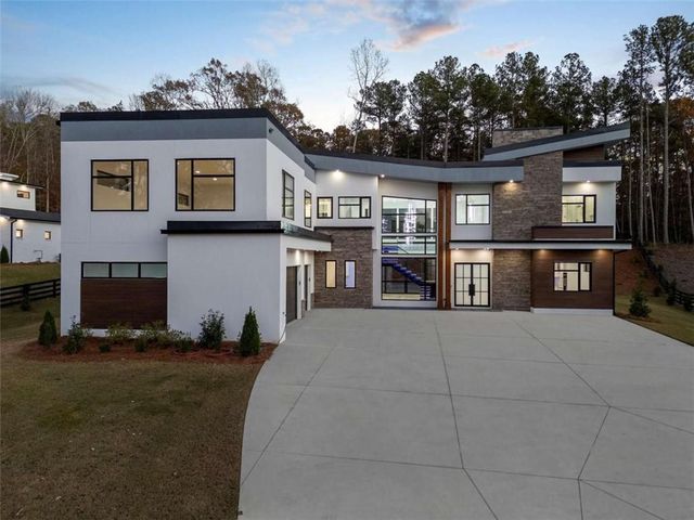 1678 Thomas Drive, Hoschton, GA 30548