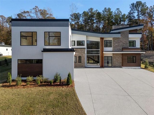 1678 Thomas Drive, Hoschton, GA 30548