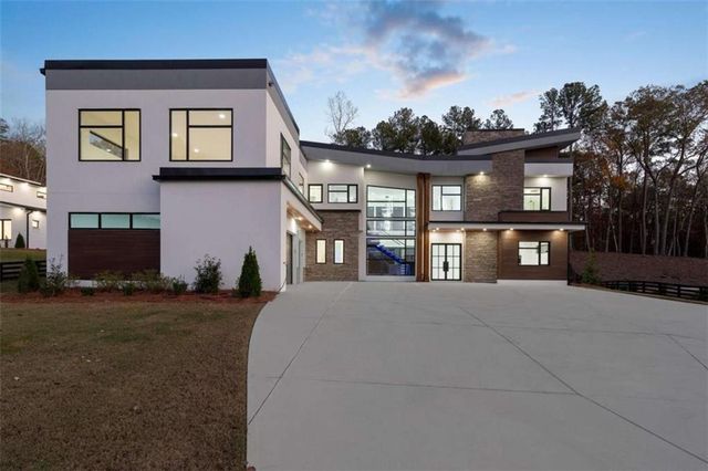 1678 Thomas Drive, Hoschton, GA 30548