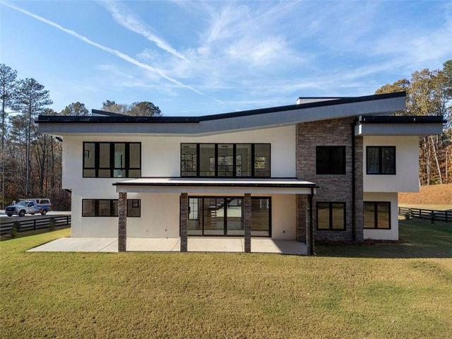 1678 Thomas Drive, Hoschton, GA 30548