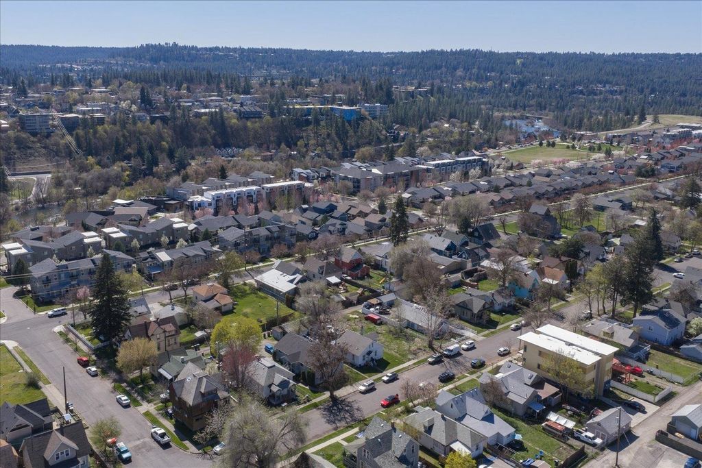 1823 W College Ave, Spokane, WA 99201 photo 4