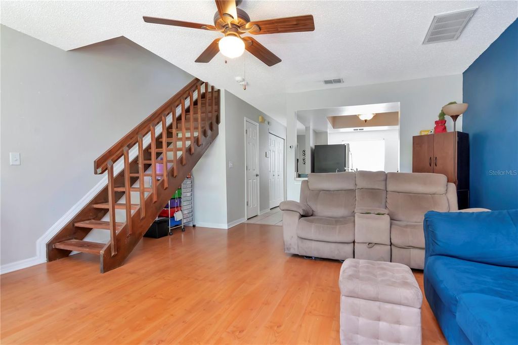 Image 13 of property listing at 14053 NOTREVILLE WAY, Tampa, FL 33624