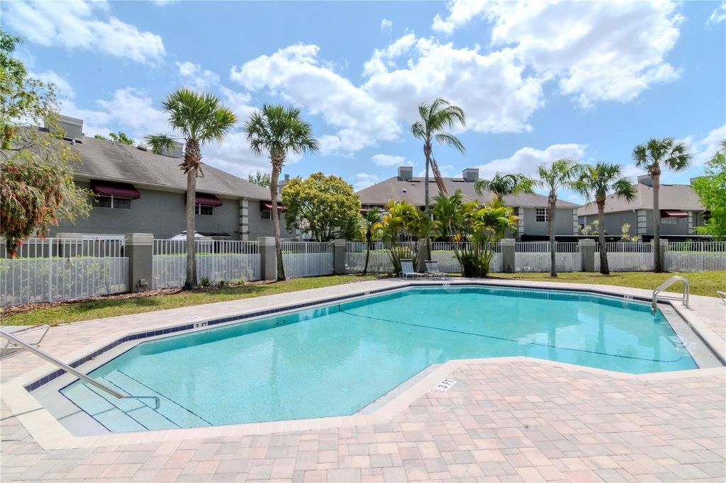 Image 28 of property listing at 14053 NOTREVILLE WAY, Tampa, FL 33624