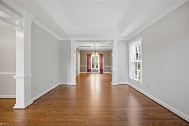 933 Forest Lakes CIR, Chesapeake, VA 23322