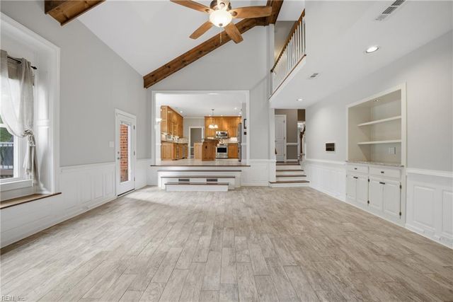 933 Forest Lakes CIR, Chesapeake, VA 23322