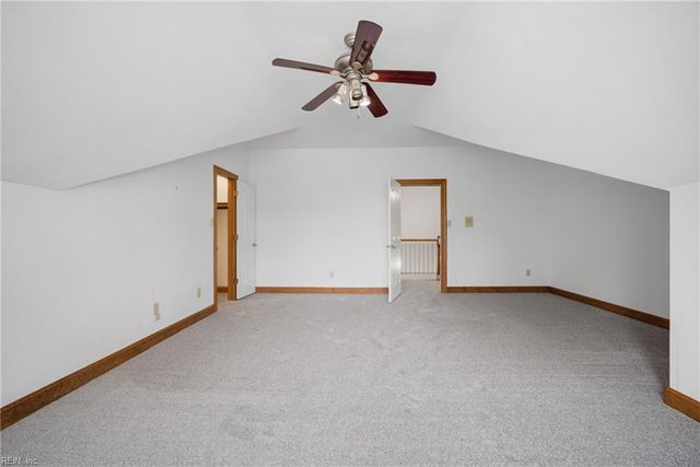 933 Forest Lakes CIR, Chesapeake, VA 23322