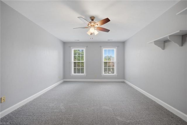 933 Forest Lakes CIR, Chesapeake, VA 23322