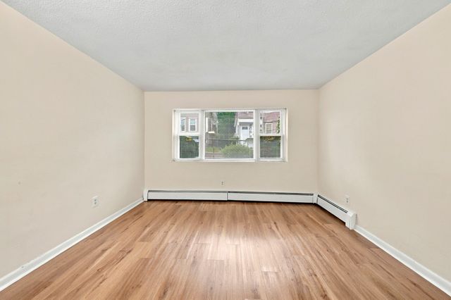 5 Melbourne St 2, Boston, MA 02124