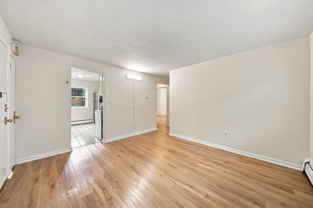 5 Melbourne St 2, Boston, MA 02124