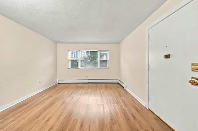 5 Melbourne St 2, Boston, MA 02124