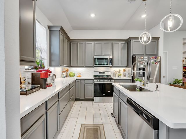 7318 Honey Creek Lane, Porter, TX 77365