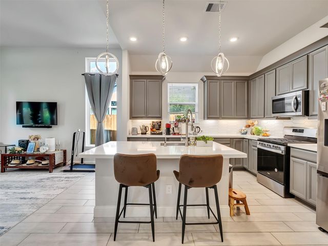 7318 Honey Creek Lane, Porter, TX 77365