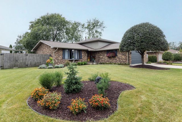 17624 Rosewood Lane, Tinley Park, IL 60487