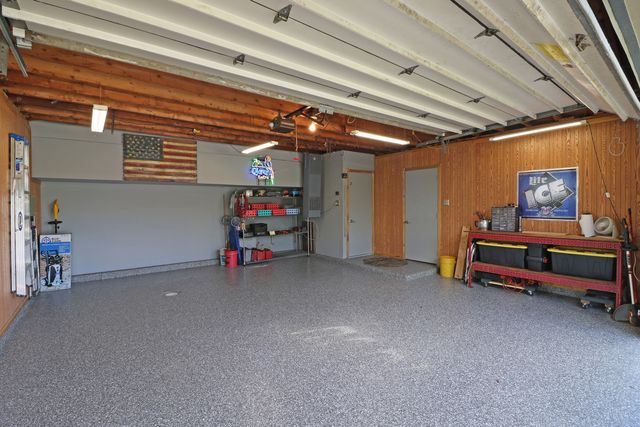 17624 Rosewood Lane, Tinley Park, IL 60487