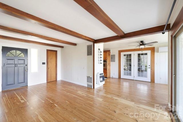 1032 Brightwater Drive, Hendersonville, NC 28739