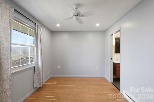 1032 Brightwater Drive, Hendersonville, NC 28739