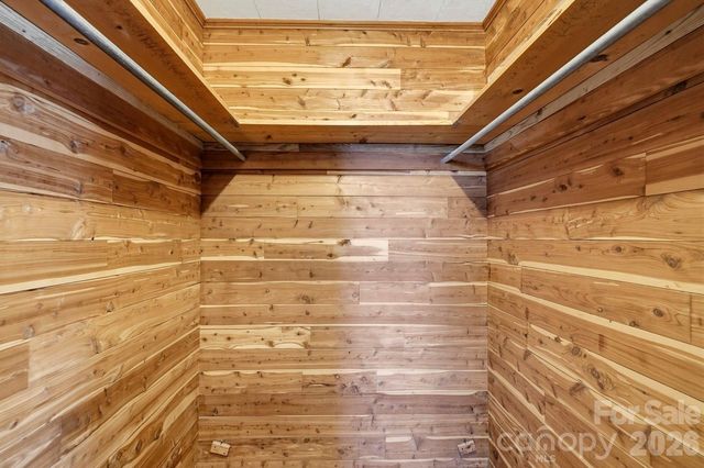 1032 Brightwater Drive, Hendersonville, NC 28739