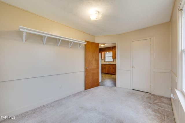 1305 East Sevier Avenue, Kingsport, TN 37664