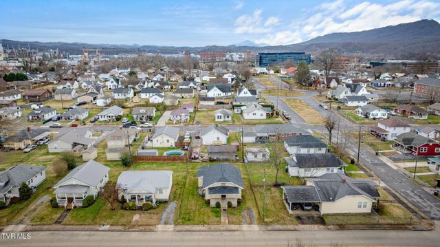 1305 East Sevier Avenue, Kingsport, TN 37664