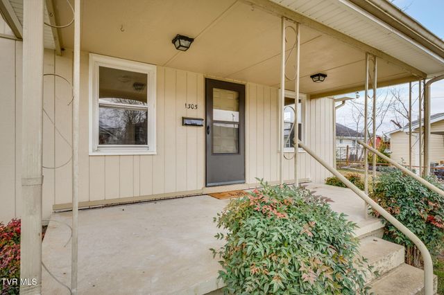 1305 East Sevier Avenue, Kingsport, TN 37664