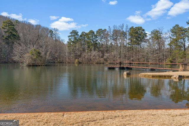 511 Mountain Crossing, Woodstock, GA 30188