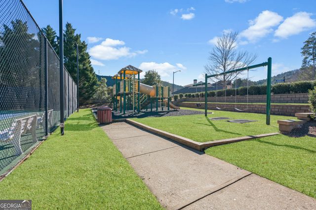 511 Mountain Crossing, Woodstock, GA 30188