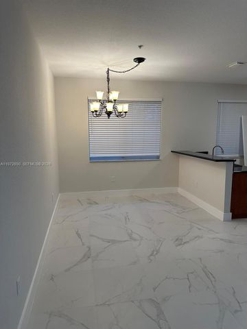 12421 SW 50th CT 337, Miramar, FL 33027