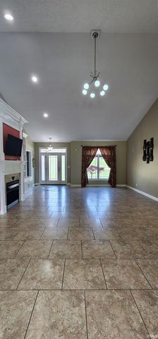 35 Carter Boulevard, Jasper, IN 47546